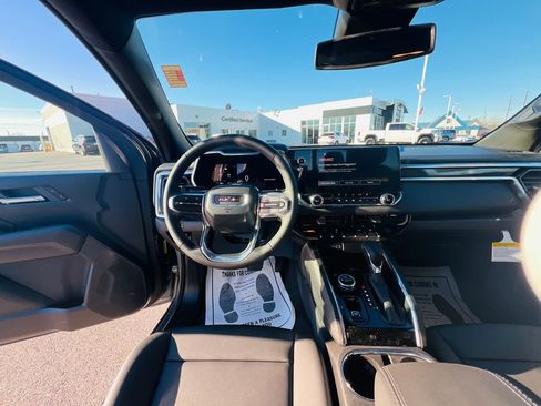 New 2026 GMC Canyon Elevation w/ Convenience Package image 22