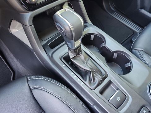 New 2025 Ford Ranger Lariat w/ FX4 Off-Road Package image 13