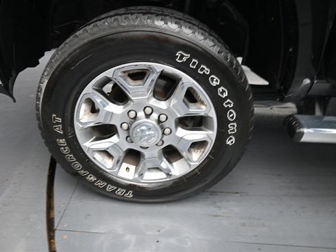 Used 2016 RAM 2500 Limited AWD/4WD image 17