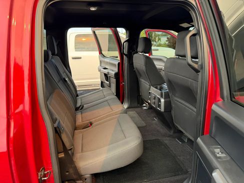 Used 2016 Ford F150 XLT w/ Equipment Group 302A Luxury AWD/4WD image 27