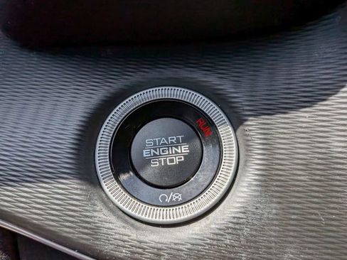 Certified 2023 Jeep Grand Cherokee L Laredo AWD/4WD image 21