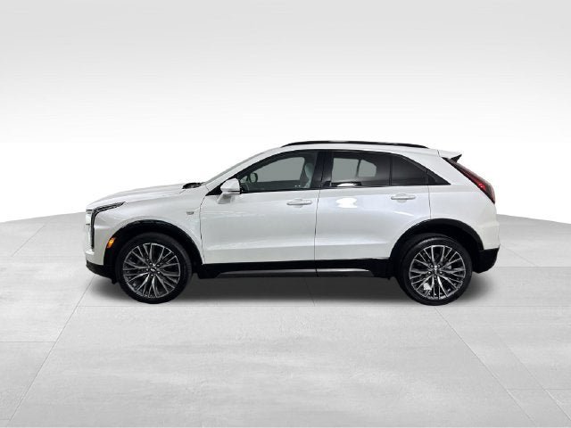 Used 2024 Cadillac XT4 Sport AWD/4WD image 2