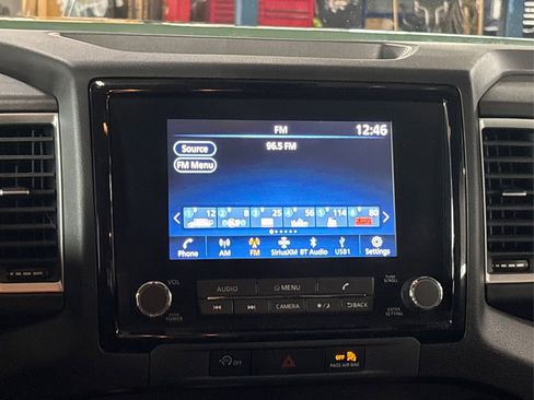 Used 2024 Nissan Frontier SV w/ SV Convenience Package image 21