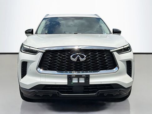 Used 2023 INFINITI QX60 Luxe w/ Cargo Package AWD/4WD image 3