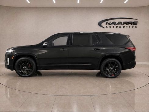 Used 2023 Chevrolet Traverse Premier w/ Redline Edition FWD image 4