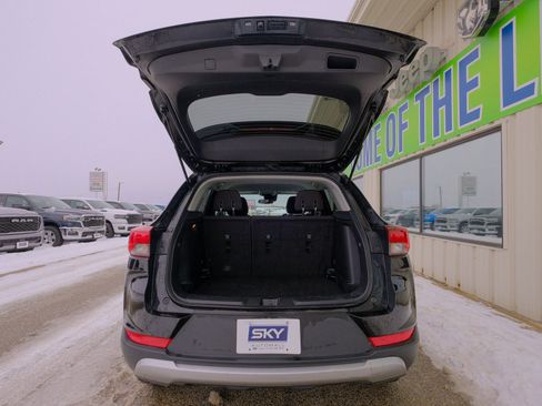 Used 2025 Chevrolet TrailBlazer LT image 21