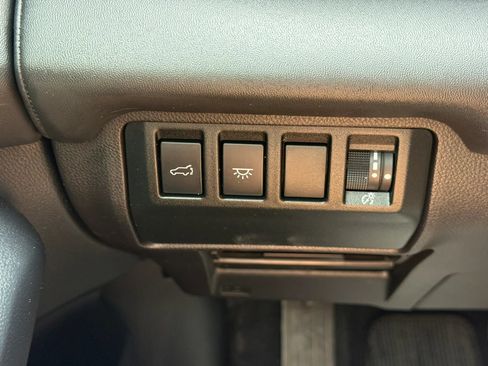 Used 2023 Subaru Ascent Limited w/ Technology Package AWD/4WD image 25