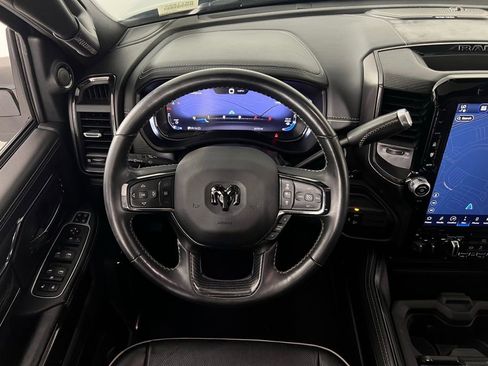 Used 2024 RAM 2500 Limited image 14