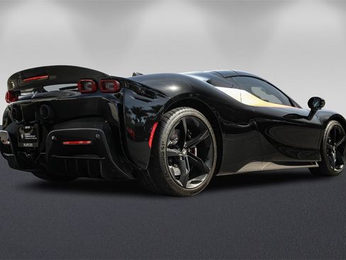 Certified 2023 Ferrari SF90 Spider image 2