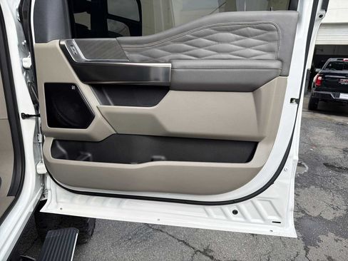 Used 2026 Ford F350 Platinum w/ Platinum Plus Package AWD/4WD image 13