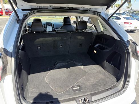 Used 2024 Ford Edge SEL image 22