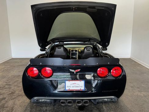 Used 2005 Chevrolet Corvette Coupe RWD image 29