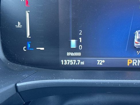 Used 2025 Ford Escape ST-Line image 27