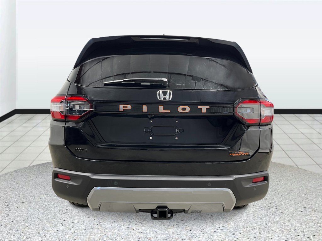 New 2026 Honda Pilot TrailSport image 4