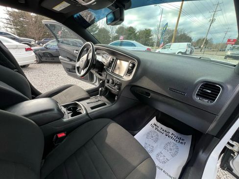 Used 2014 Dodge Charger R/T image 14