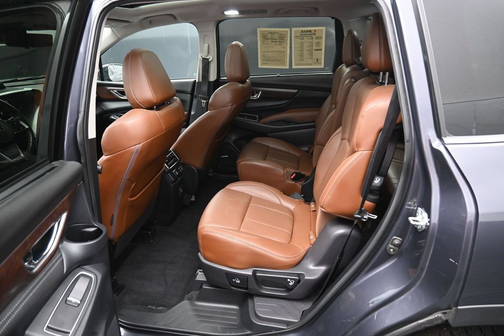 Used 2023 Subaru Ascent Touring AWD/4WD image 29