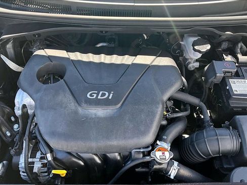 Used 2016 Hyundai Veloster w/ Option Group 02 FWD image 30