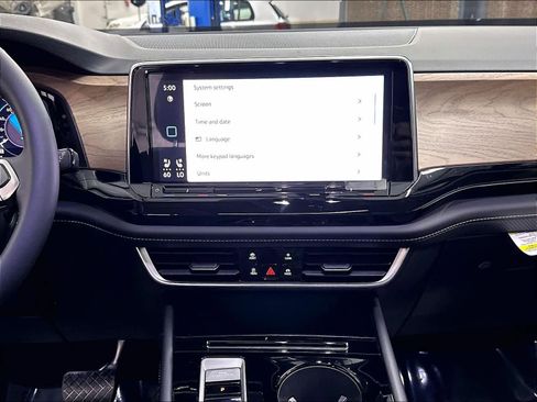 New 2026 Volkswagen Atlas SE AWD/4WD image 6