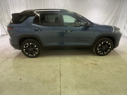 Used 2025 Chevrolet Equinox RS w/ Safety and Technology Package image 12