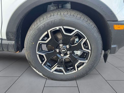 Used 2025 Ford Bronco Sport Outer Banks w/ Outer Banks Tech Package+ image 7