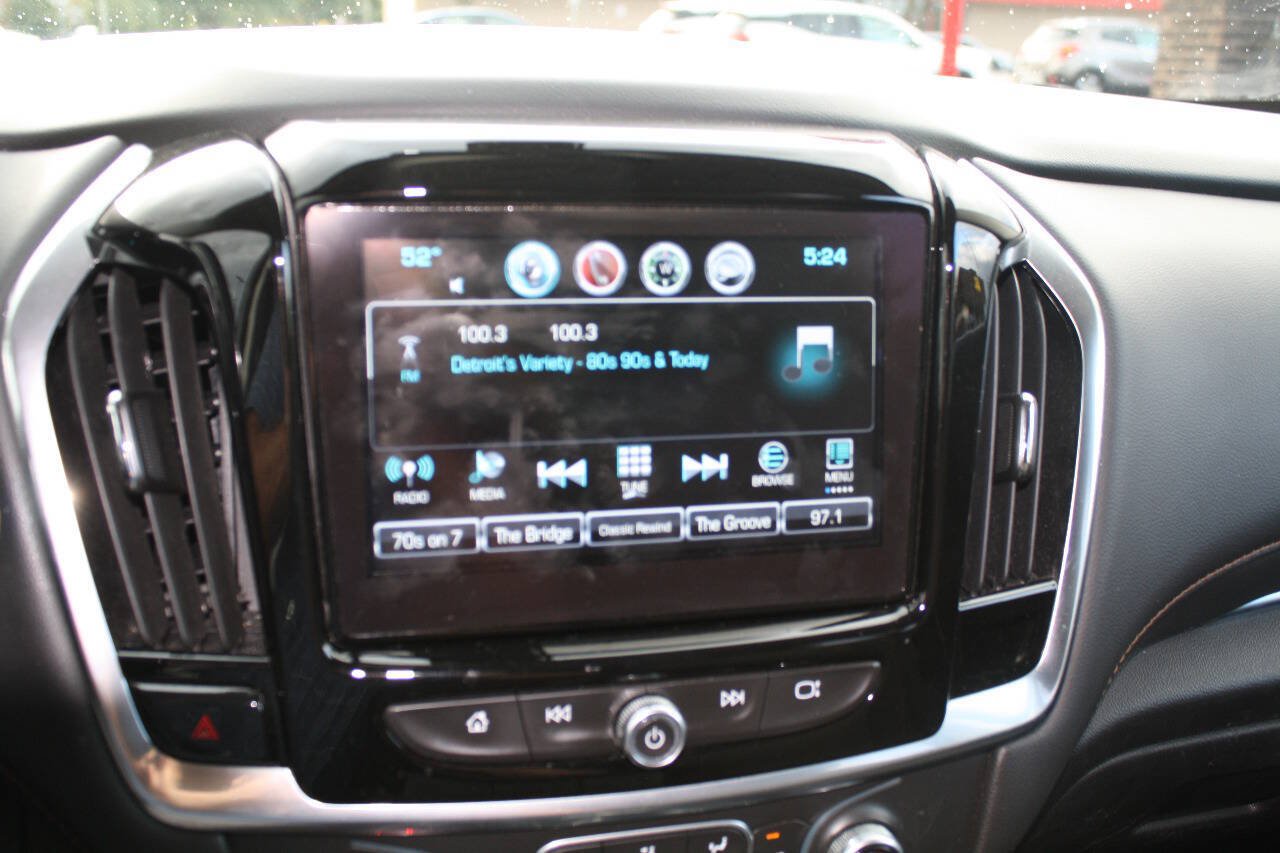 Used 2019 Chevrolet Traverse LT FWD image 11