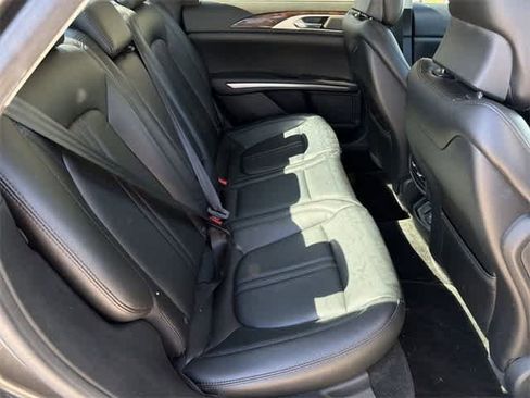 Used 2016 Lincoln MKZ Hybrid image 19