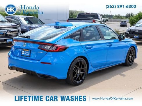 Used 2025 Honda Civic Sport image 5