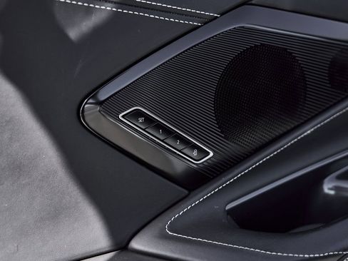 Used 2024 Chevrolet Corvette Stingray Premium Conv w/ Z51 Performance Package image 37