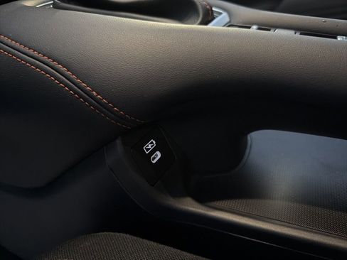 Certified 2024 Honda HR-V Sport image 18