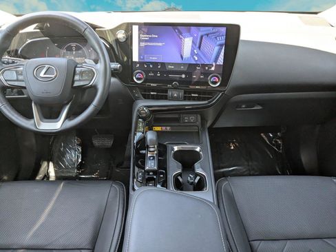Used 2025 Lexus NX 350h AWD w/ Accessory Package (2T) image 16