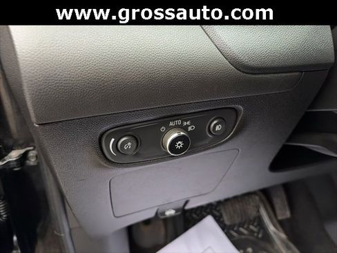 Used 2022 Buick Encore GX Preferred w/ Cold Weather Comfort Package image 17