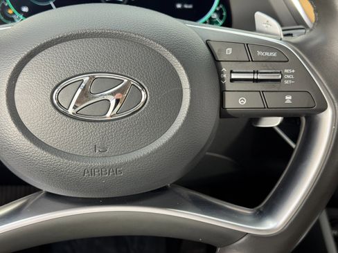 Used 2022 Hyundai Sonata Limited w/ Cargo Package image 21