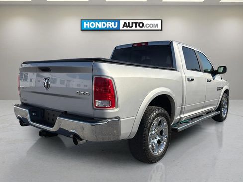 Used 2017 RAM 1500 Laramie w/ Convenience Group AWD/4WD image 4