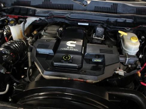 Used 2016 RAM 3500 SLT w/ Quick Order Package 29G SLT image 26