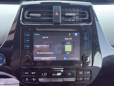Used 2017 Toyota Prius Four w/ Advanced Technology Package FWD image 13