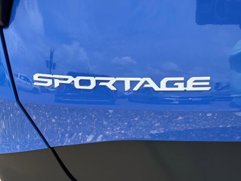 New 2026 Kia Sportage EX FWD image 10