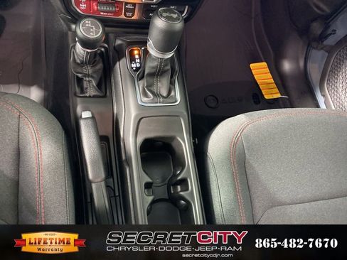 New 2026 Jeep Wrangler Unlimited Rubicon w/ Steel Bumper Group image 25