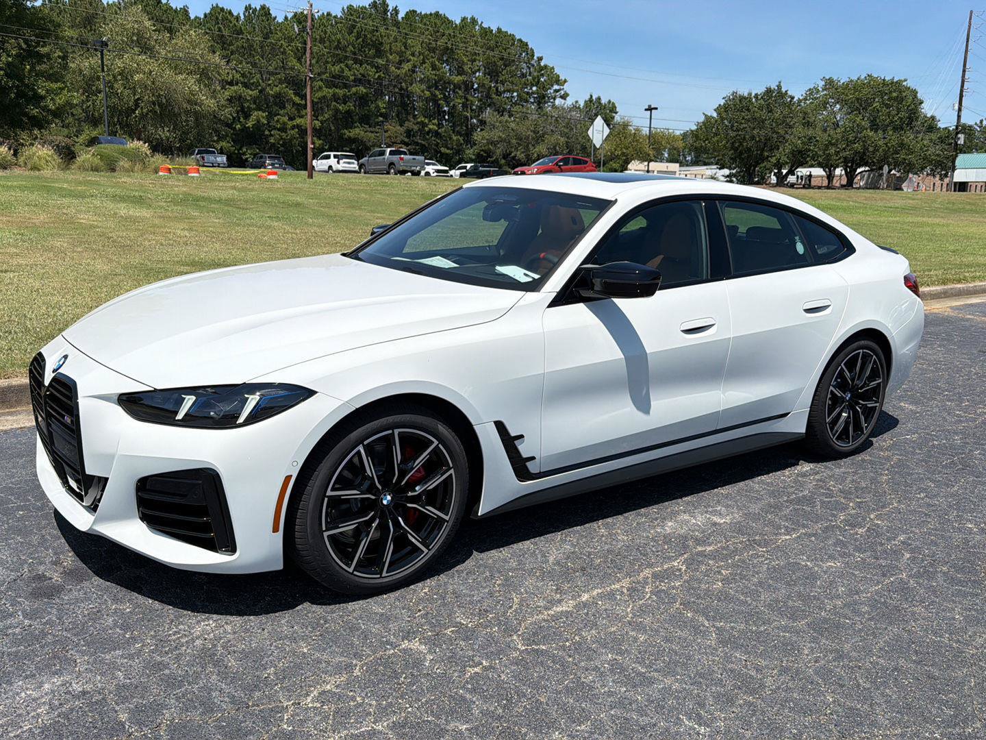New 2026 BMW 440i xDrive w/ Premium Package AWD/4WD image 2
