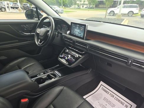 Used 2020 Lincoln Corsair Reserve w/ Equipment Group 201A image 22