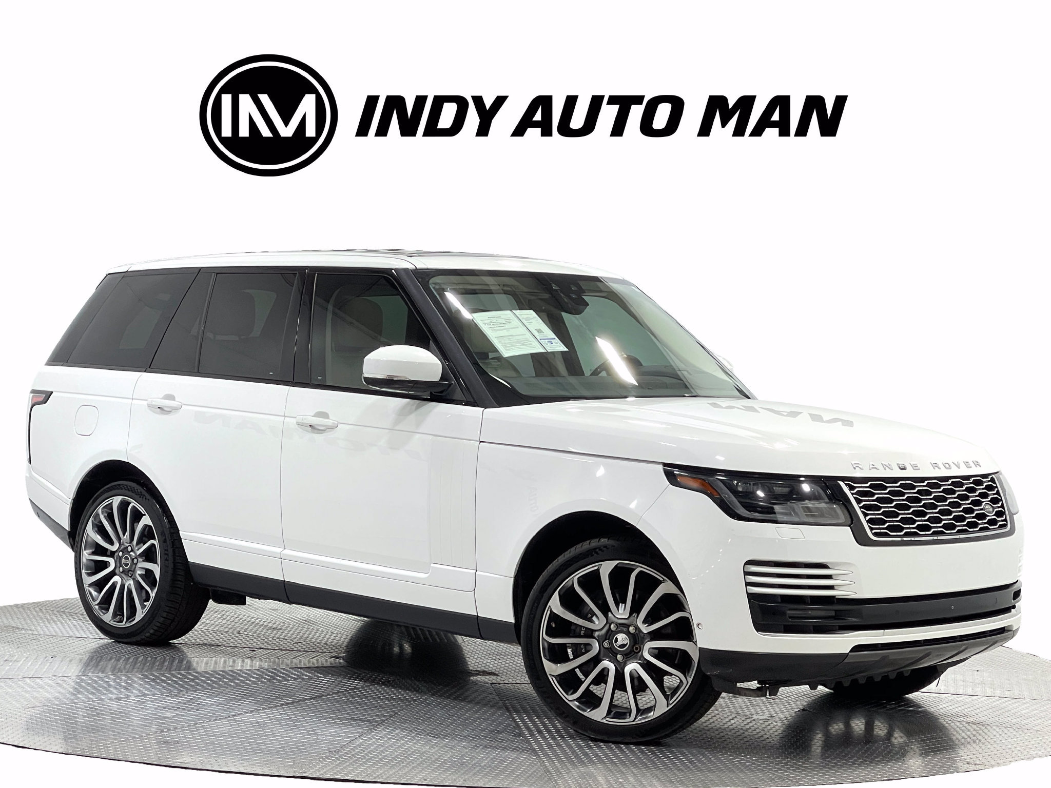 Used 2018 Land Rover Range Rover Supercharged AWD/4WD image 2