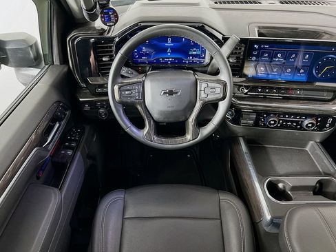 Used 2024 Chevrolet Silverado 3500 LTZ w/ LTZ Plus Package AWD/4WD image 24