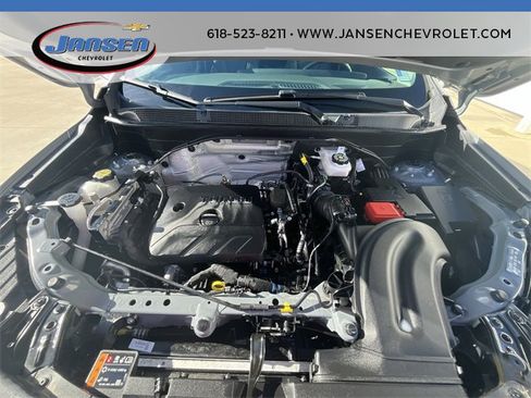 Used 2024 Buick Encore GX Avenir image 29