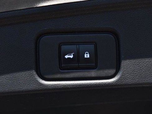 Used 2023 Nissan Pathfinder Platinum w/ Cargo Package image 32