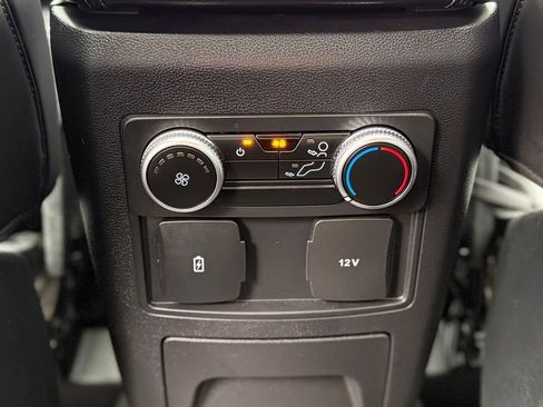 Used 2023 Ford Explorer XLT w/ Equipment Group 202A image 9