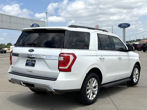 Used 2021 Ford Expedition XLT RWD image 4