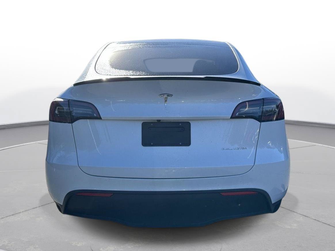 Used 2023 Tesla Model Y Long Range AWD/4WD image 7