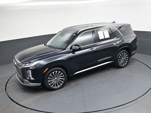 Used 2024 Hyundai Palisade Calligraphy image 23