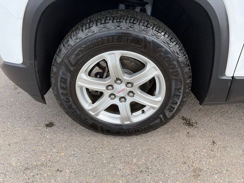 Used 2019 GMC Acadia SLE AWD/4WD image 12