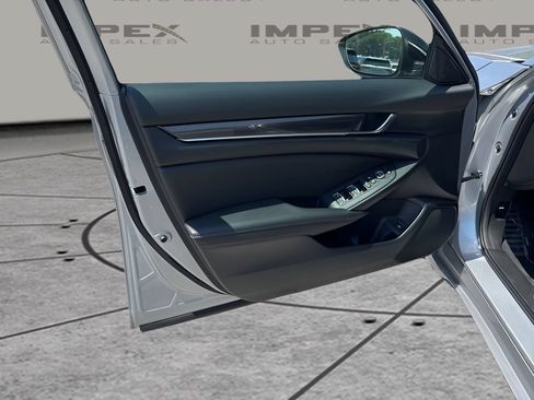 Used 2022 Honda Accord Sport image 23