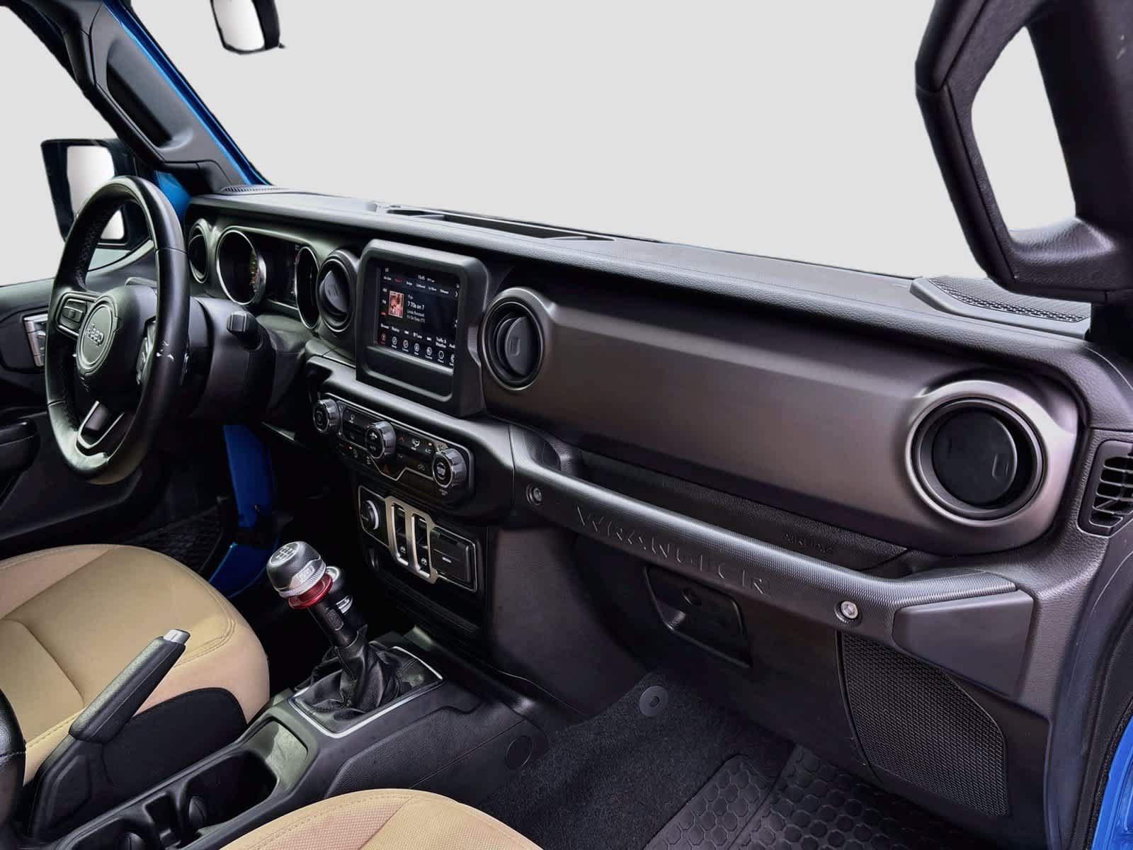 Used 2021 Jeep Wrangler Sport AWD/4WD image 27